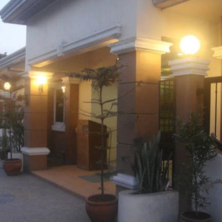 Balibago Villa Hotel Angeles Exteriér fotografie