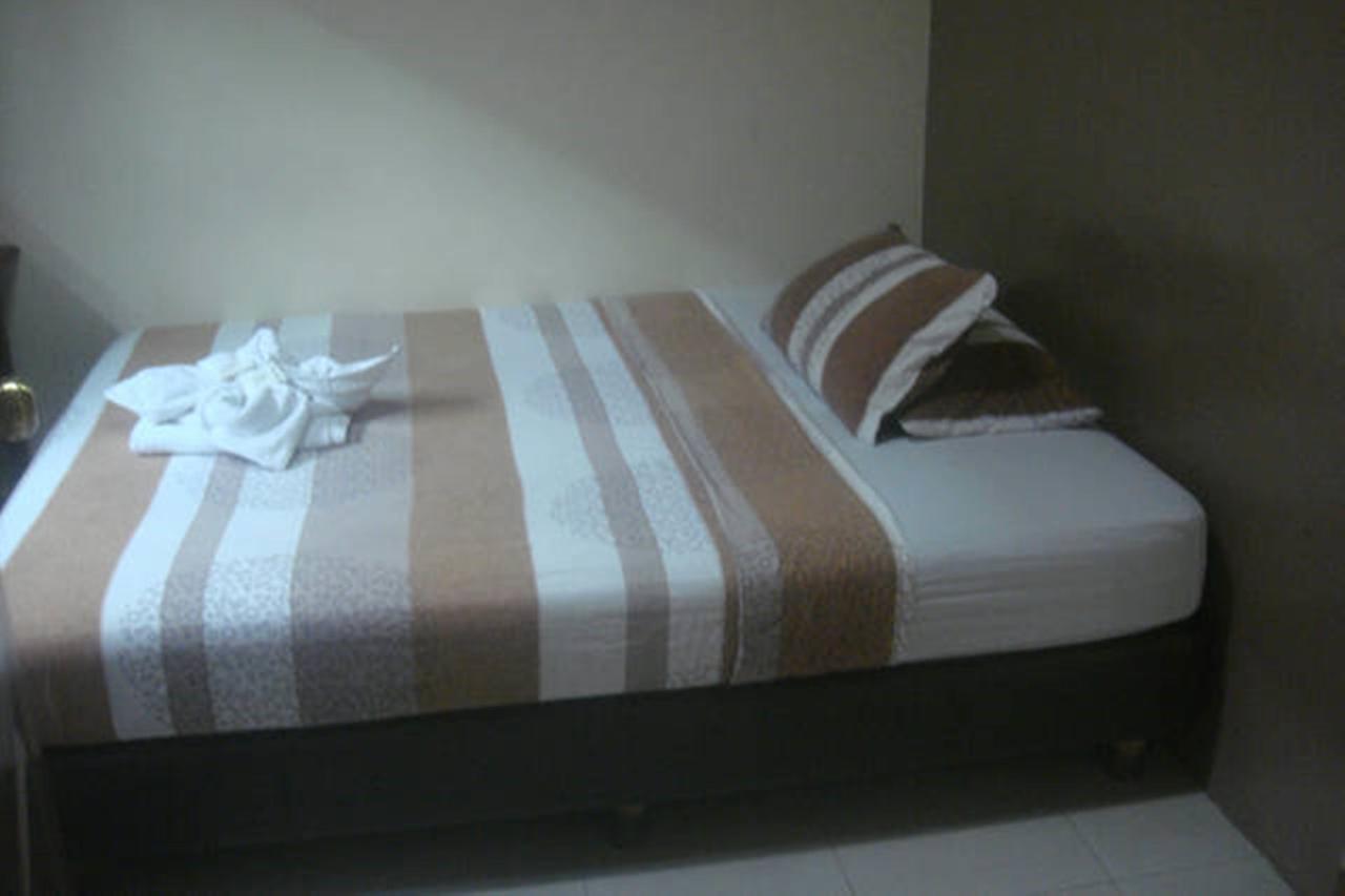 Balibago Villa Hotel Angeles Exteriér fotografie