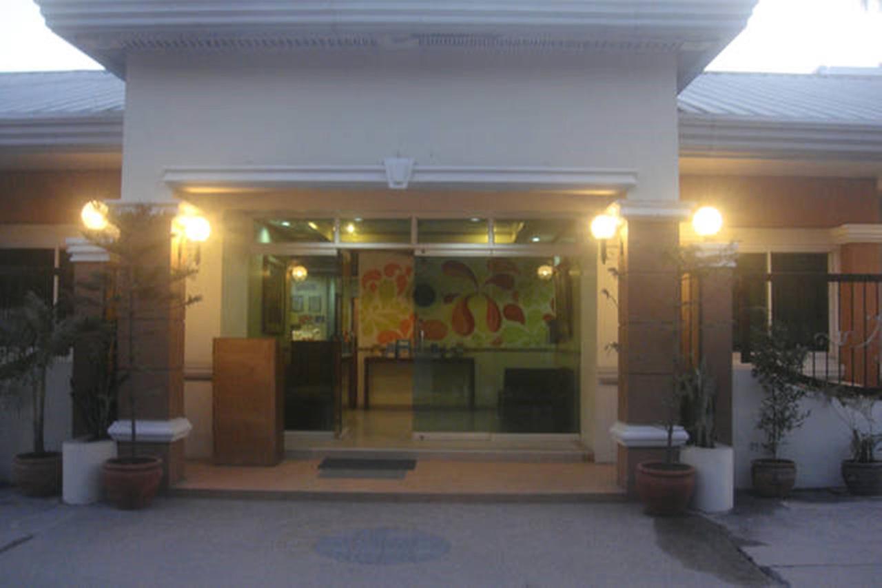 Balibago Villa Hotel Angeles Exteriér fotografie